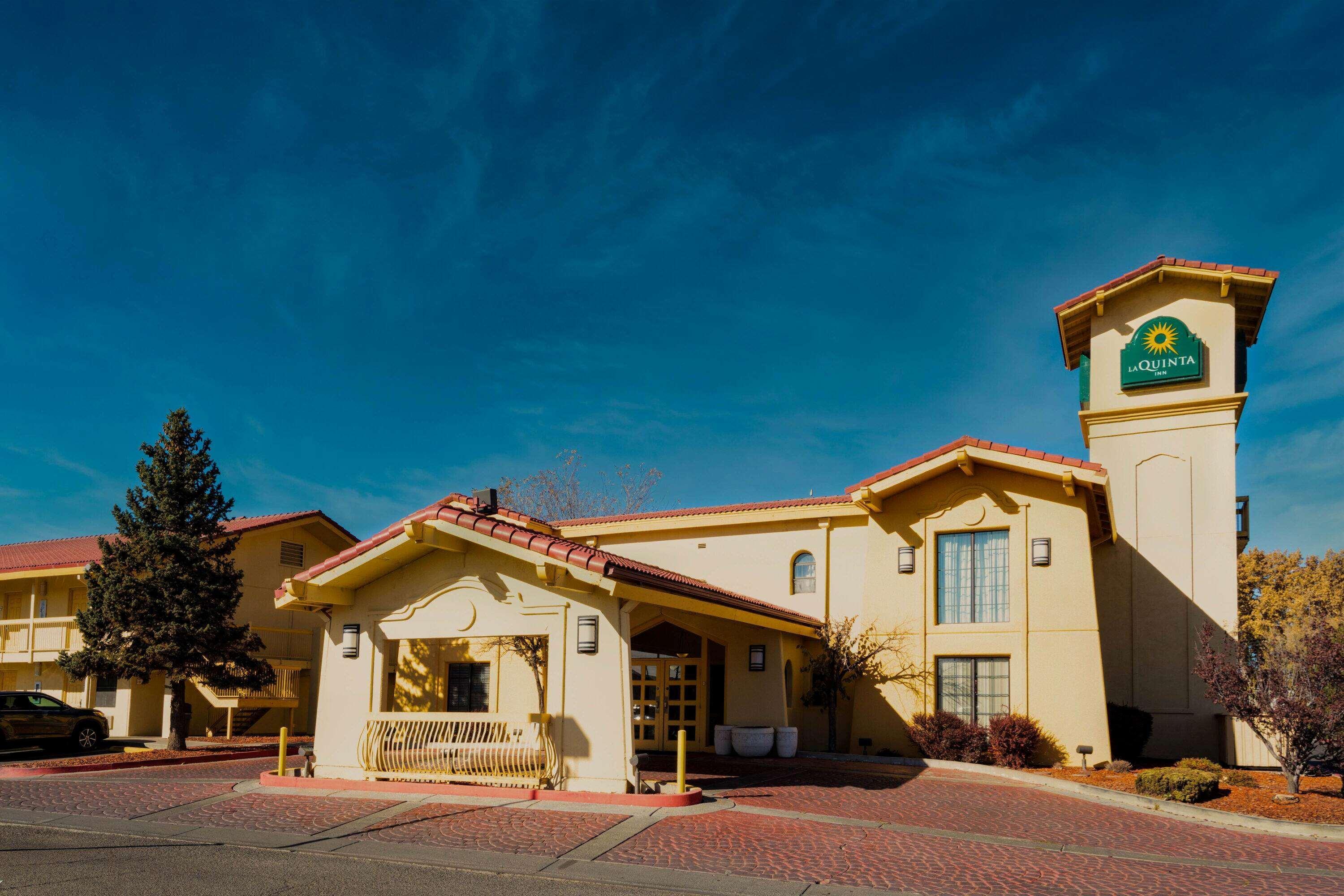 La Quinta Inn By Wyndham Farmington Exterior photo